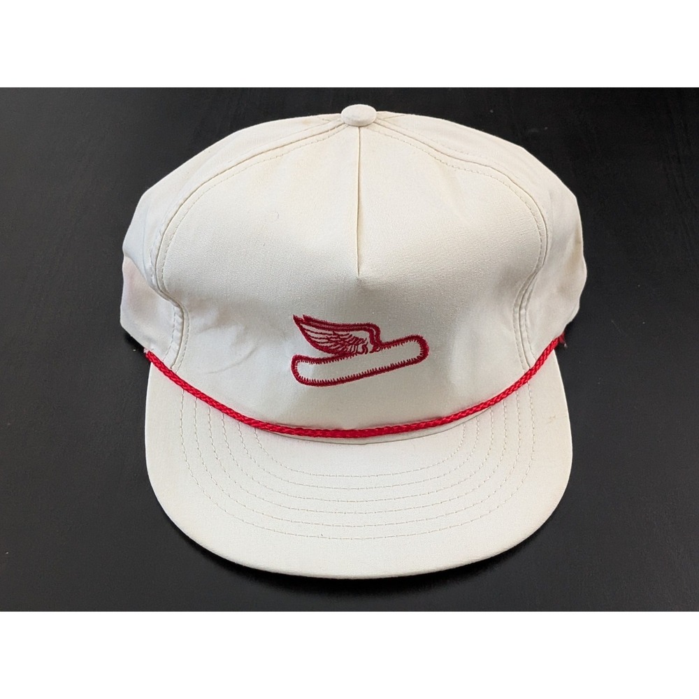 Vintage Red Wing Logo Snapback‎ Hat Cream Off White Swingster OSFM